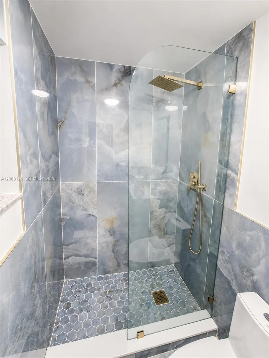 11351 SW 26th St Miami, FL 33165