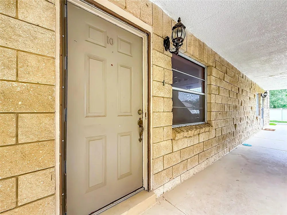 2837 NE 3RD STREET #103 ocala, FL 34470