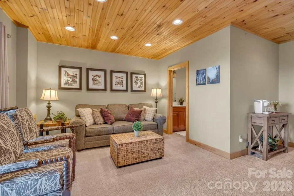 199 Bear Drive Blowing Rock, NC 28605