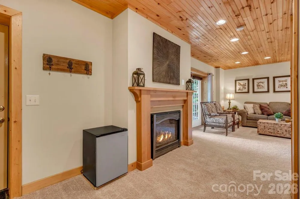 199 Bear Drive Blowing Rock, NC 28605