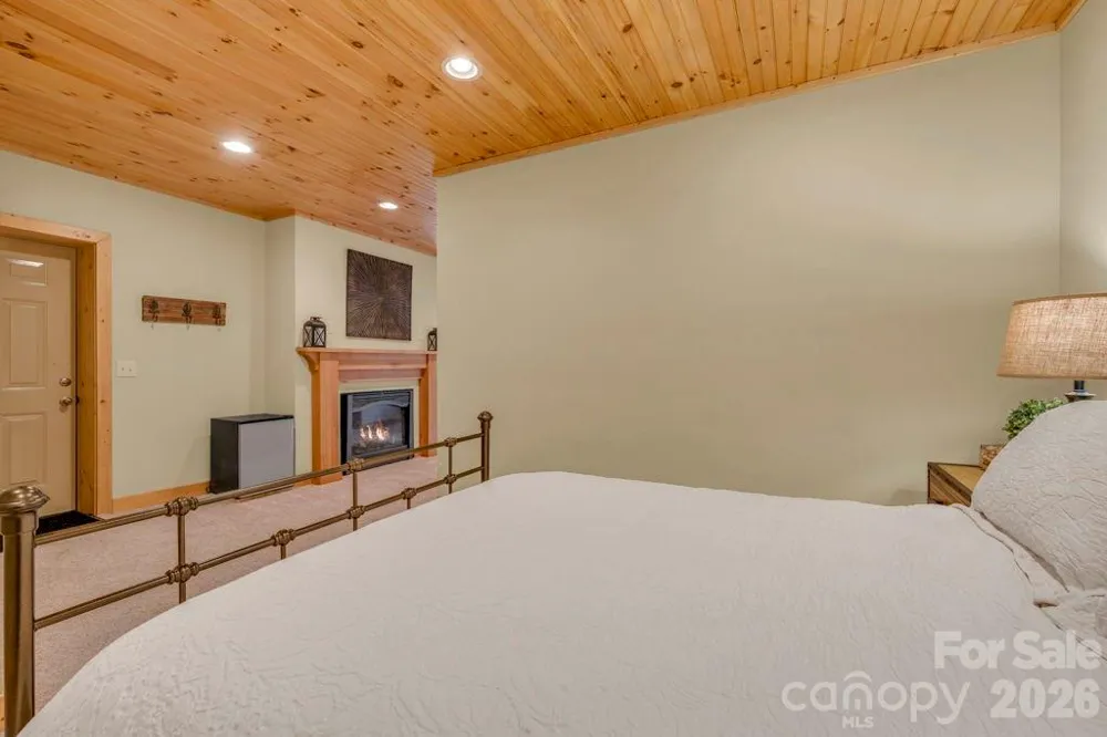 199 Bear Drive Blowing Rock, NC 28605