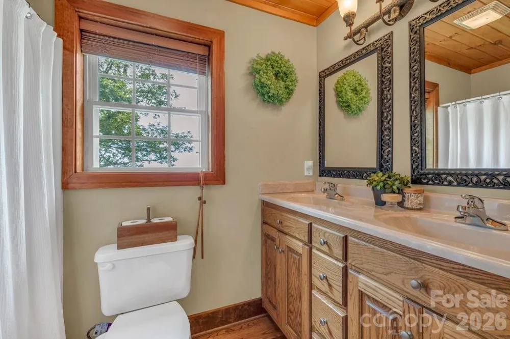 199 Bear Drive Blowing Rock, NC 28605