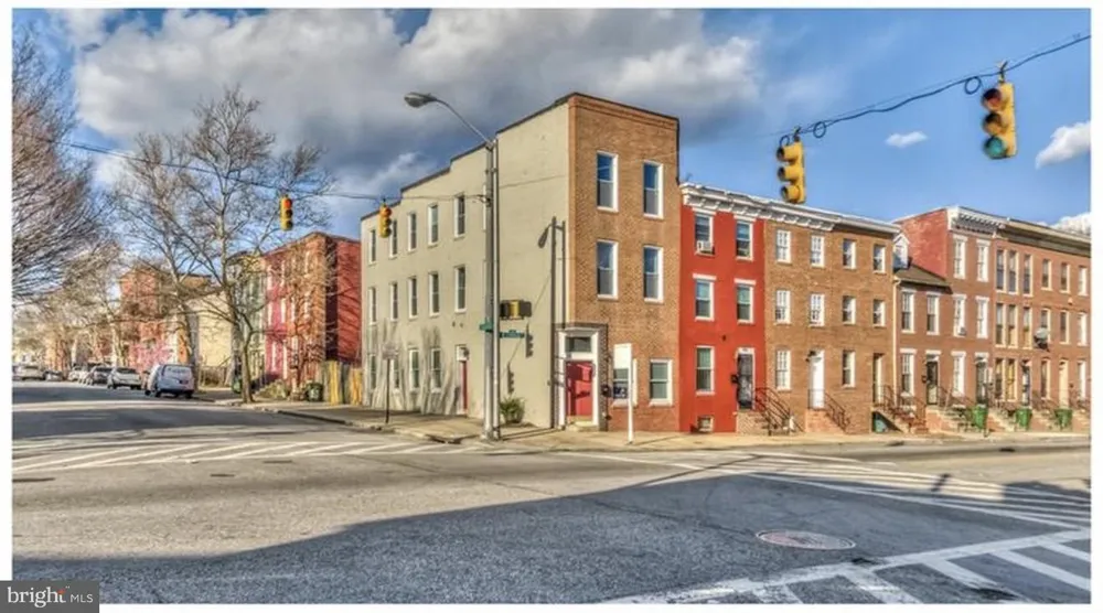 1046 W LOMBARD STREET Baltimore, MD 21223
