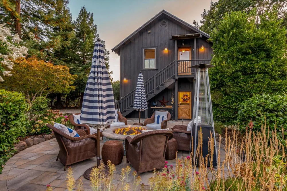 3960 Hagen Road Napa, CA 94558