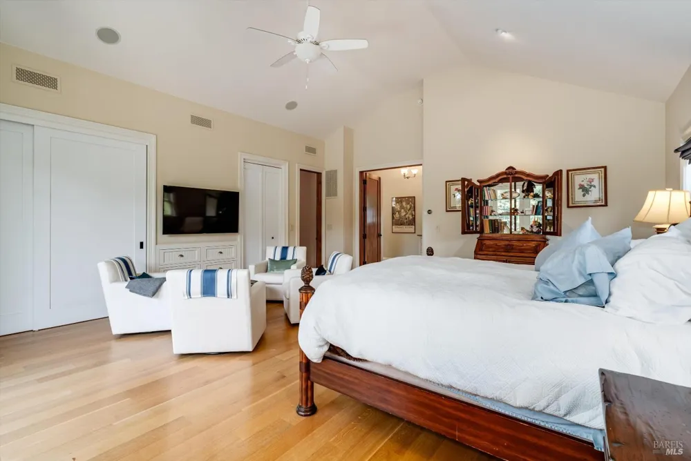 3960 Hagen Road Napa, CA 94558