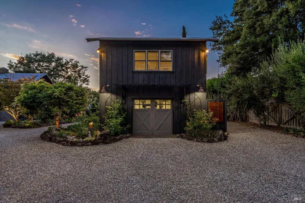 3960 Hagen Road Napa, CA 94558