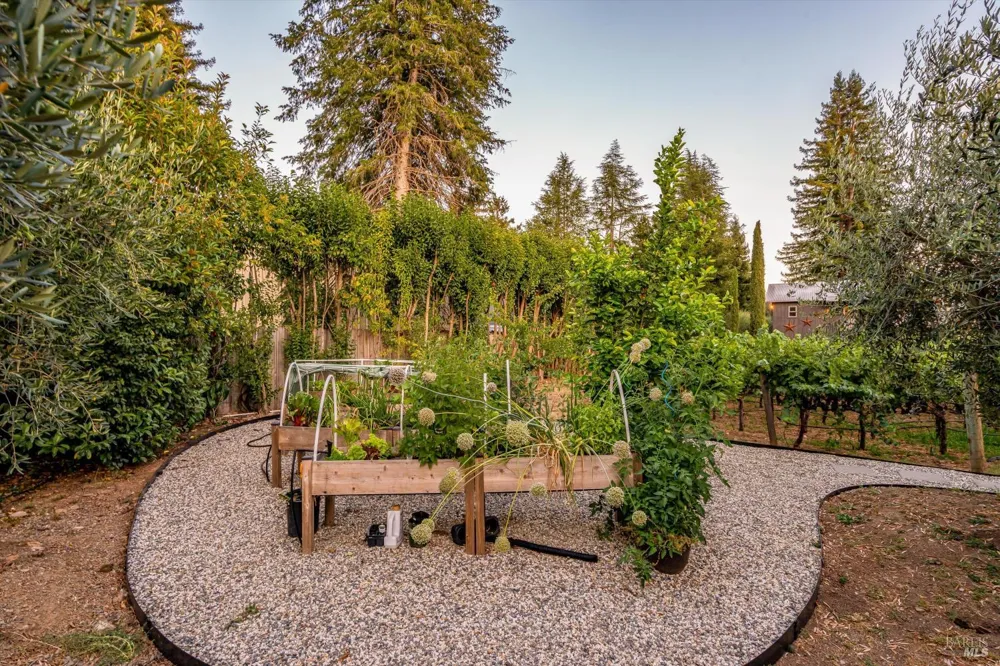 3960 Hagen Road Napa, CA 94558