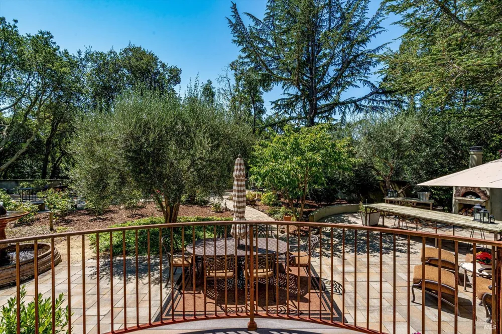 3960 Hagen Road Napa, CA 94558