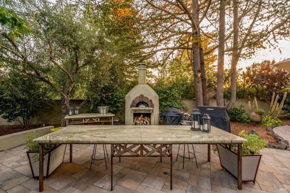 3960 Hagen Road Napa, CA 94558