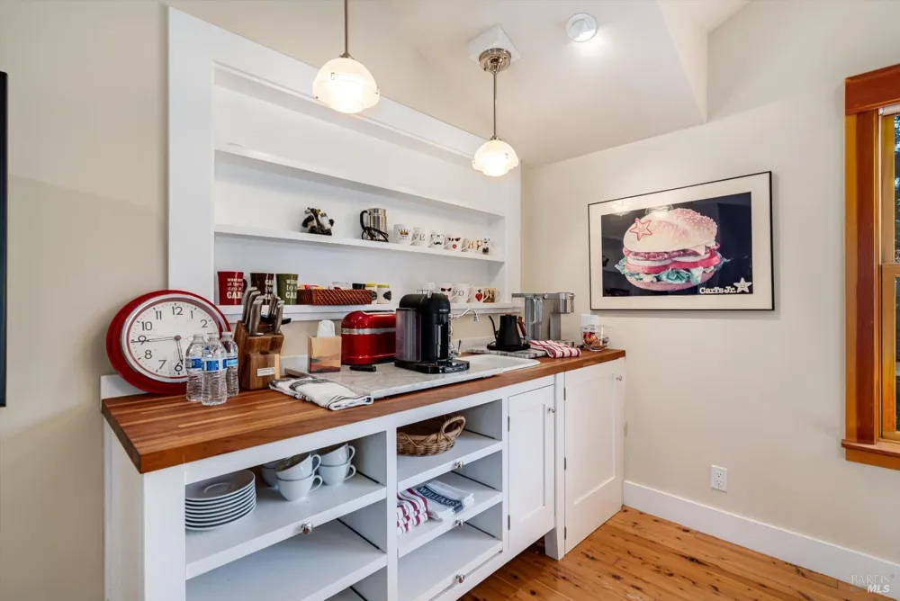 3960 Hagen Road Napa, CA 94558