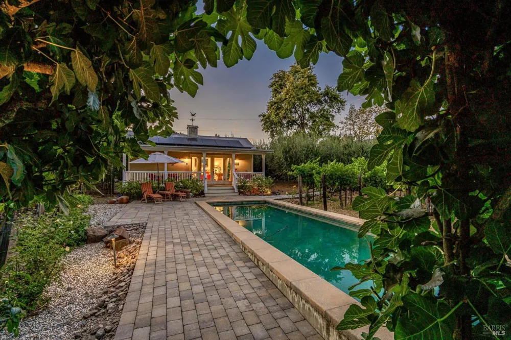 3960 Hagen Road Napa, CA 94558