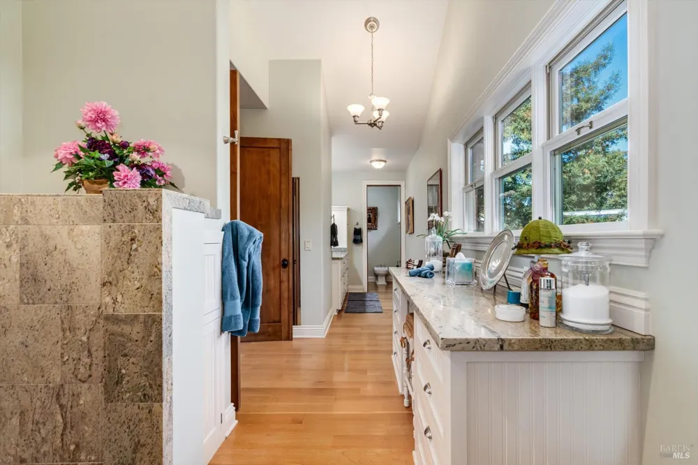 3960 Hagen Road Napa, CA 94558