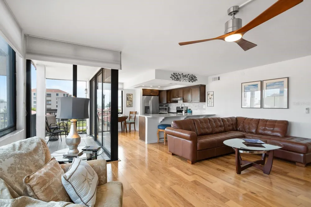 6269 PALMA DEL MAR BOULEVARD S #302 St Petersburg, FL 33715