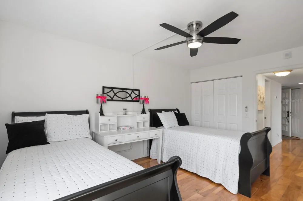 6269 PALMA DEL MAR BOULEVARD S #302 St Petersburg, FL 33715