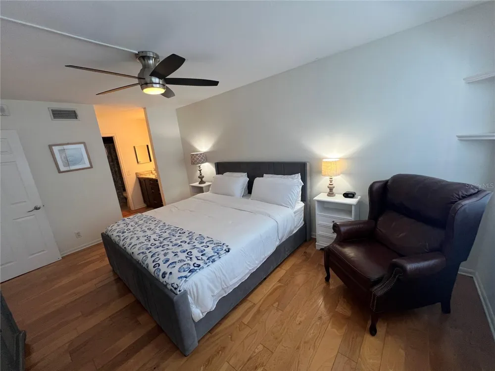6269 PALMA DEL MAR BOULEVARD S #302 St Petersburg, FL 33715
