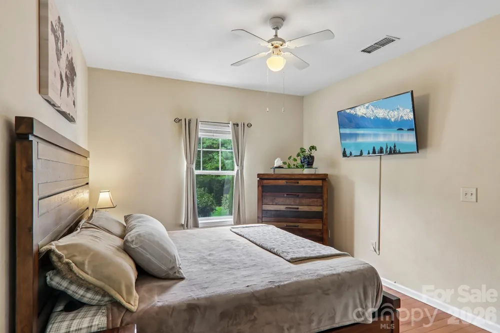 100 Vista Lake Drive #2 Candler, NC 28715
