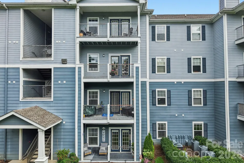 100 Vista Lake Drive #2 Candler, NC 28715