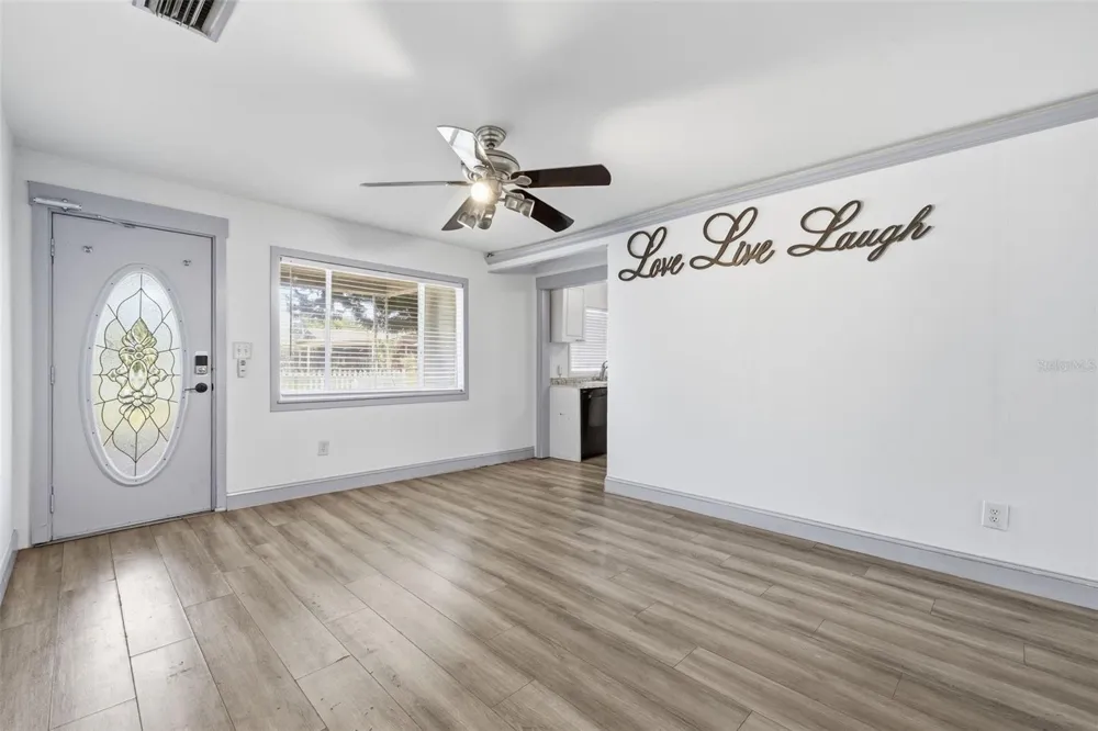2706 E ANNIE STREET Tampa, FL 33612