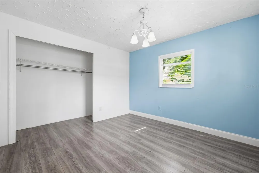 2706 E ANNIE STREET Tampa, FL 33612