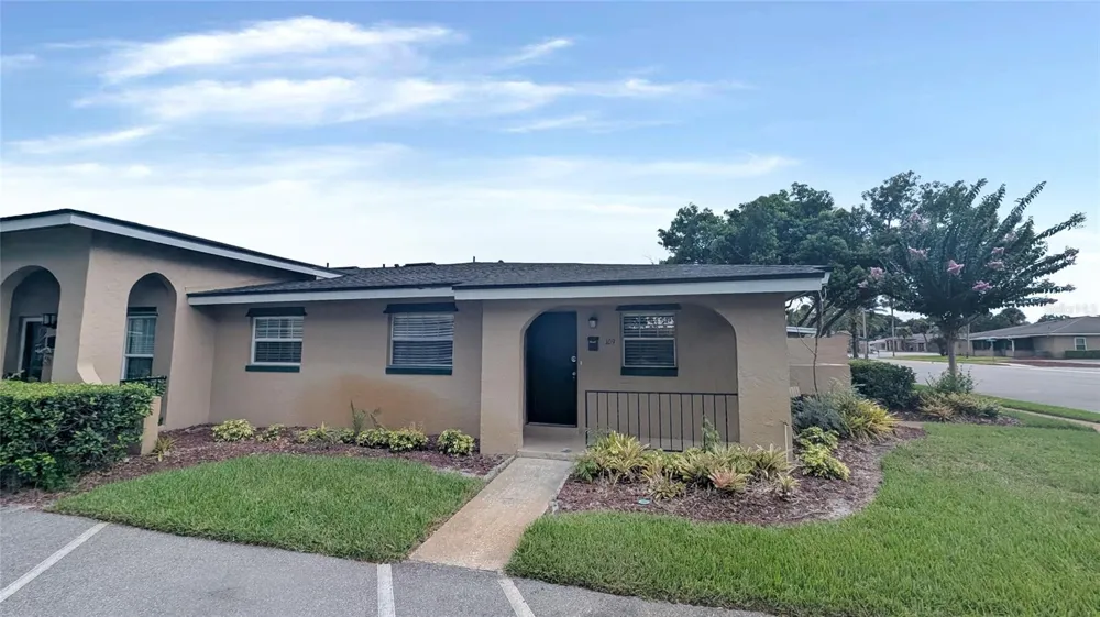 519 POLARIS LOOP #109 Casselberry, FL 32707