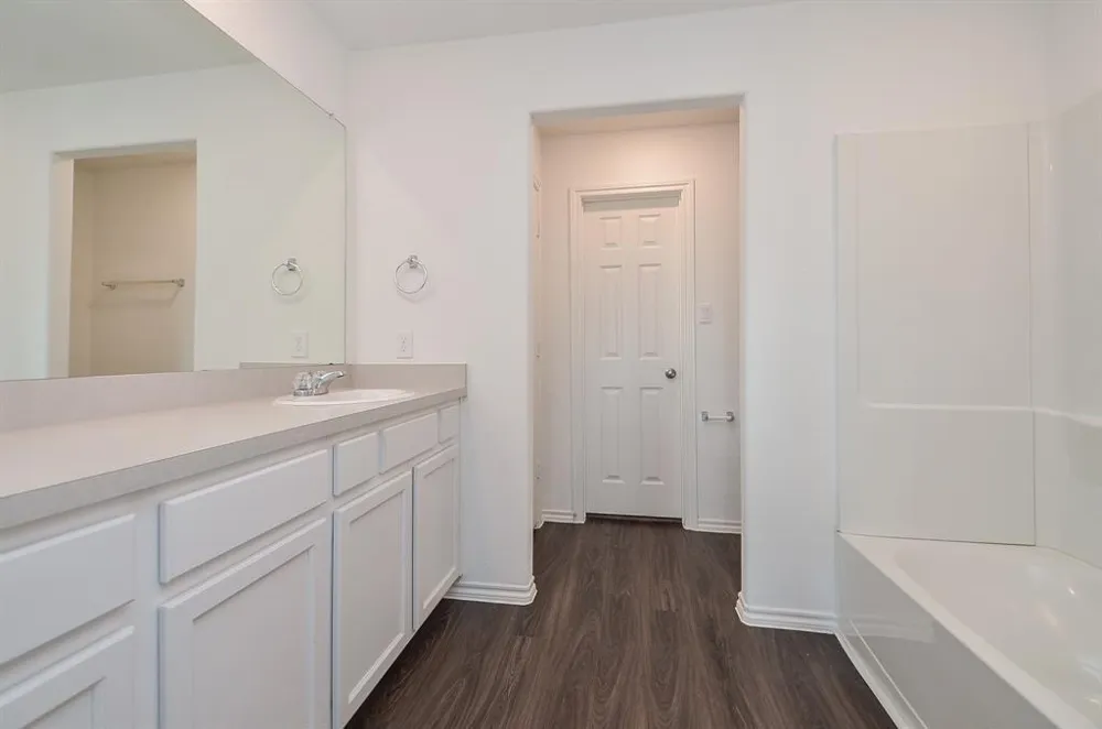 5434 Logan Dale Drive Brookshire, TX 77423