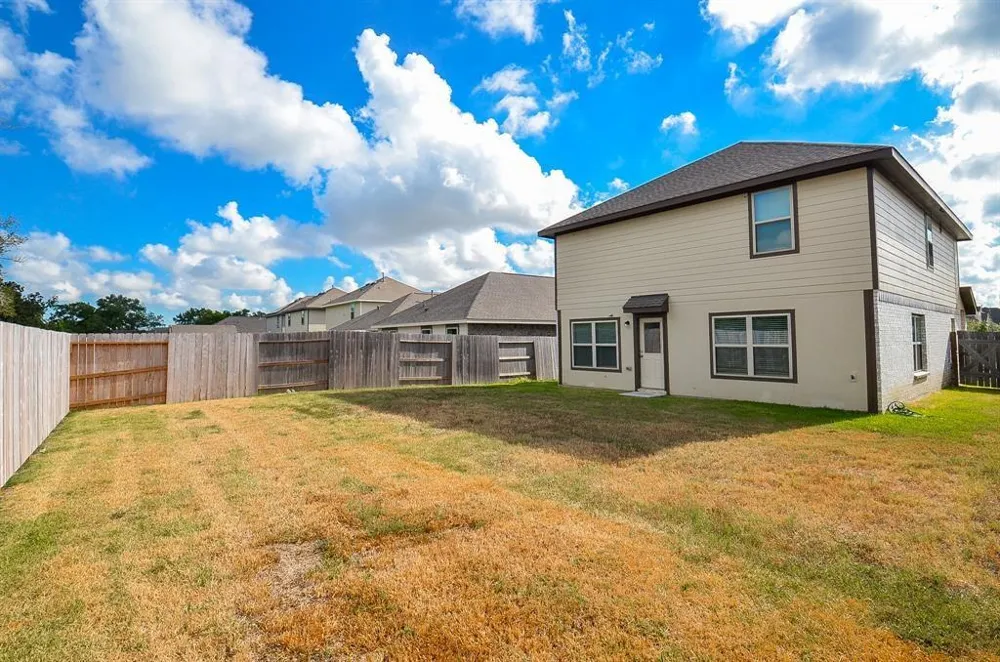 5434 Logan Dale Drive Brookshire, TX 77423