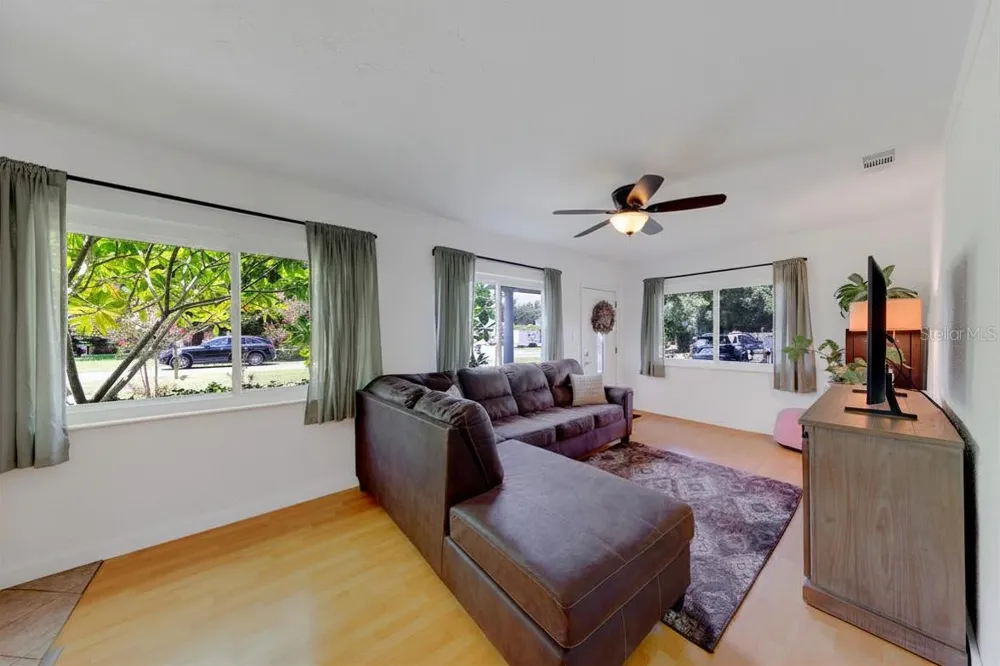 2773 BELLE HAVEN DRIVE Clearwater, FL 33763