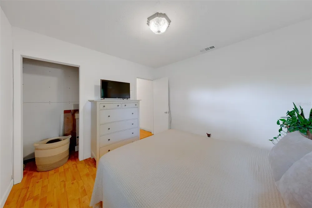 2773 BELLE HAVEN DRIVE Clearwater, FL 33763
