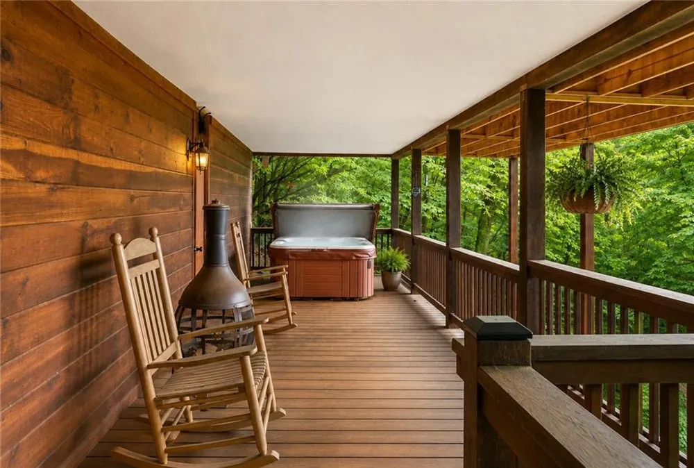 372 Mountain View Road Ellijay, GA 30540