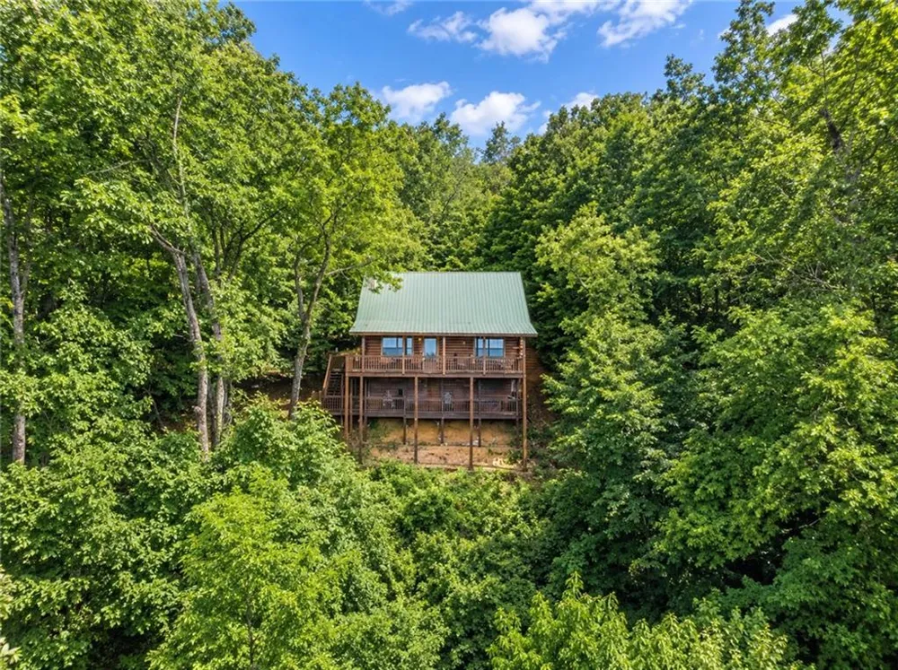 372 Mountain View Road Ellijay, GA 30540