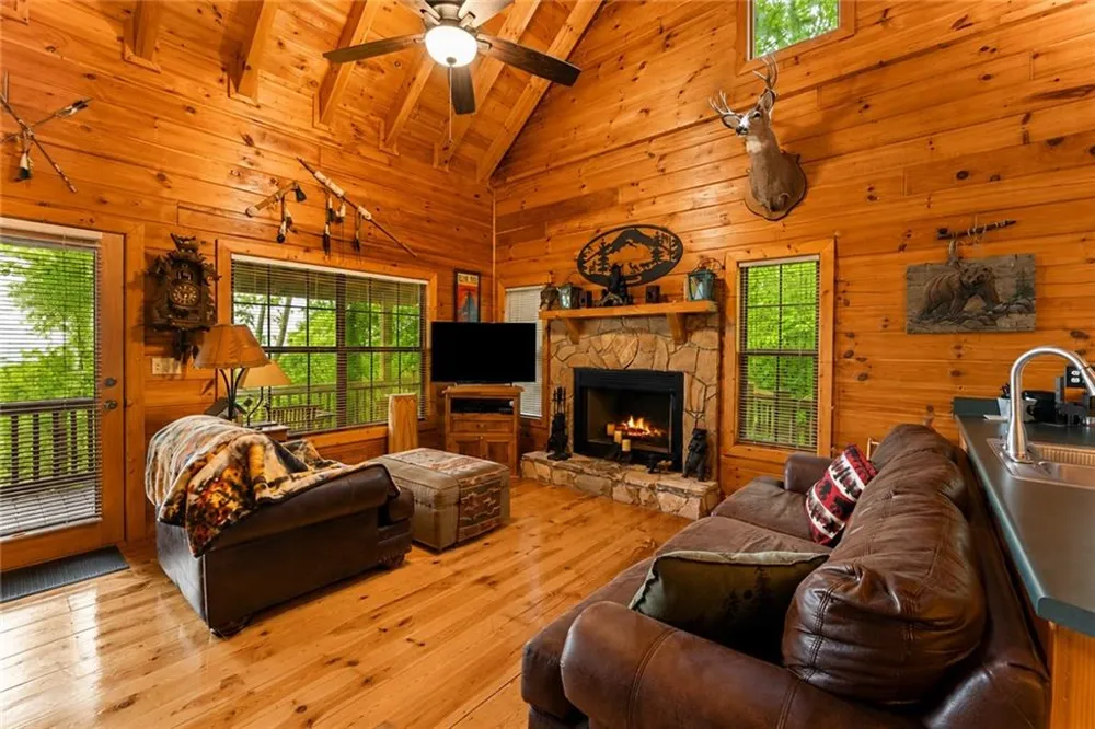 372 Mountain View Road Ellijay, GA 30540