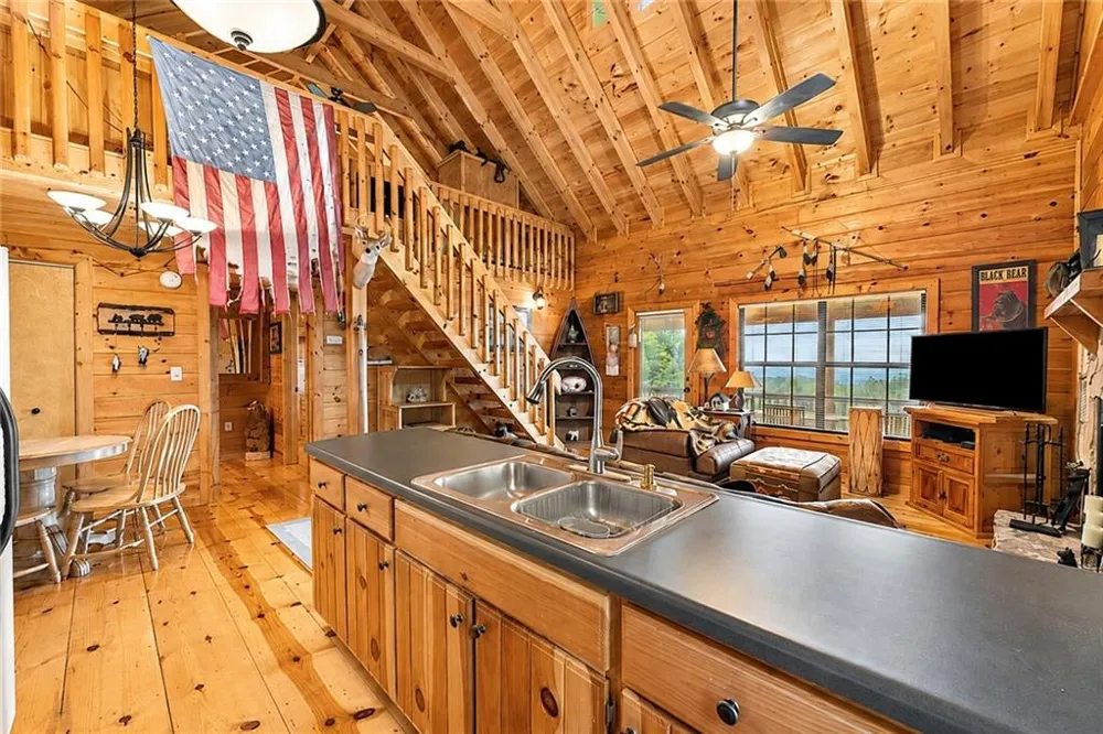 372 Mountain View Road Ellijay, GA 30540