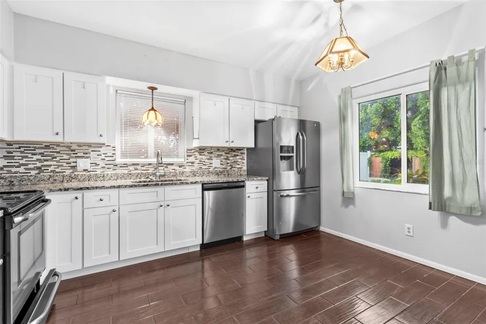 5711 21ST STREET W Bradenton, FL 34207