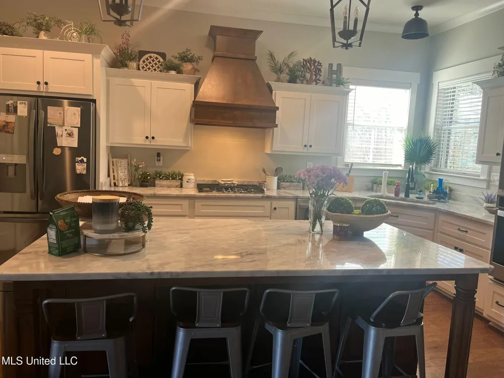 2154 Laughter Road N Nesbit, MS 38651