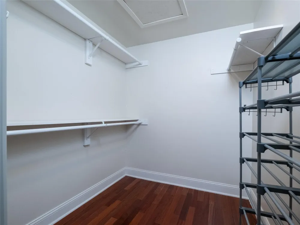 100 Edgewater Drive #44 Livingston, TX 77351