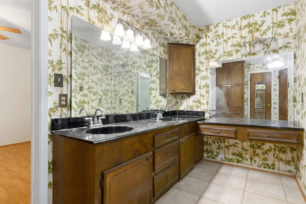 201 E Temperance Lane Deer Park, TX 77536