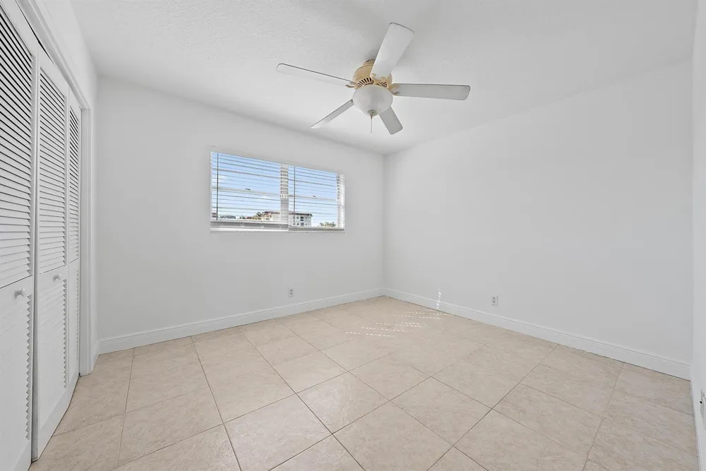 316 Southwind Court #Apt 107 North Palm Beach, FL 33408
