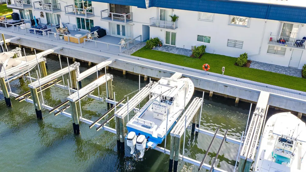 316 Southwind Court #Apt 107 North Palm Beach, FL 33408