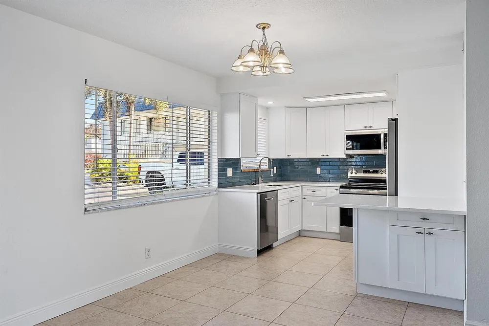 316 Southwind Court #Apt 107 North Palm Beach, FL 33408