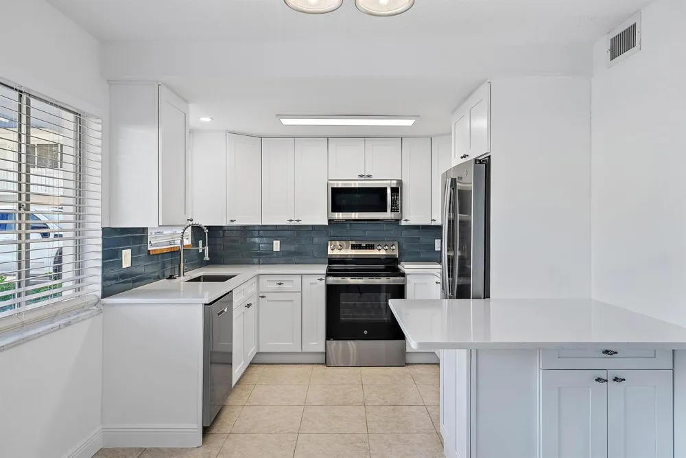 316 Southwind Court #Apt 107 North Palm Beach, FL 33408