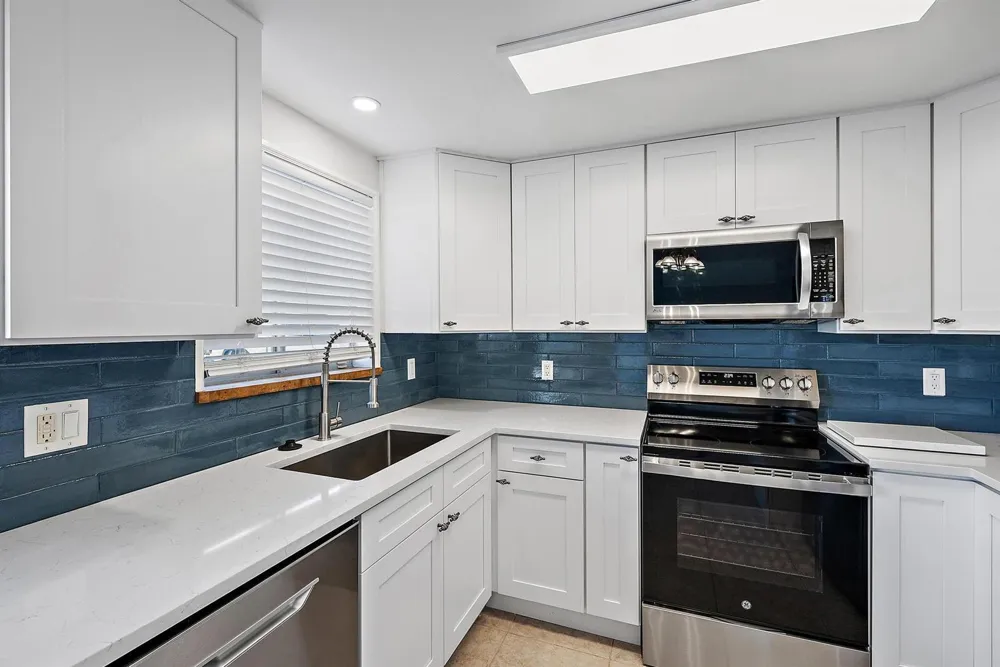 316 Southwind Court #Apt 107 North Palm Beach, FL 33408