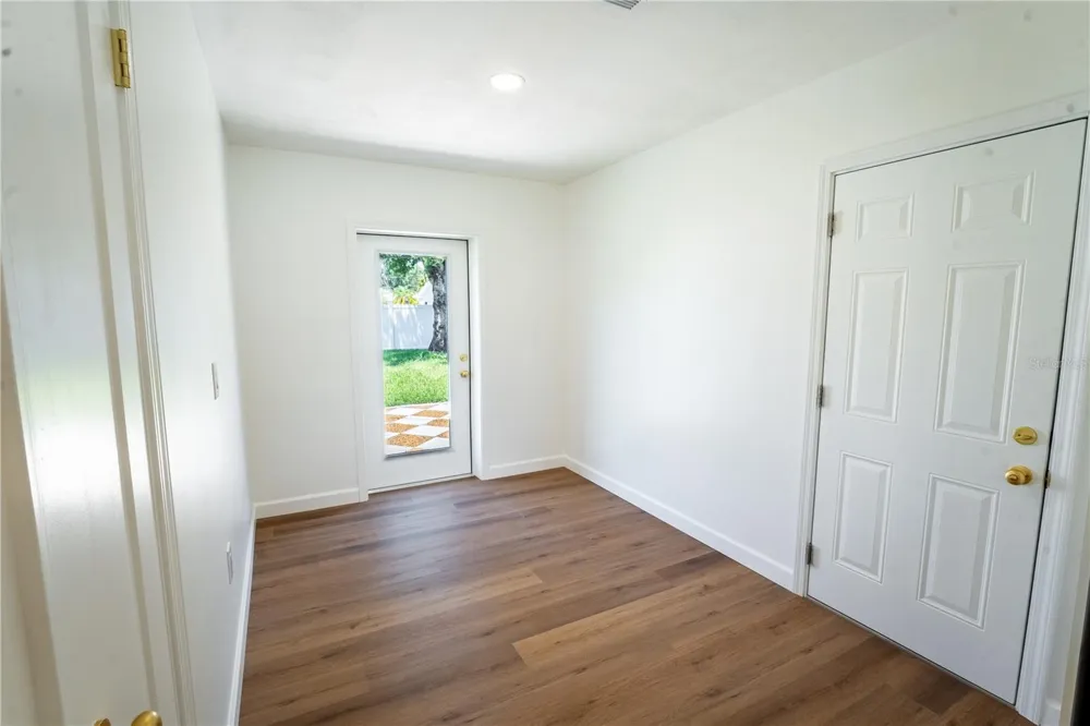 2090 76TH STREET St Petersburg, FL 33710