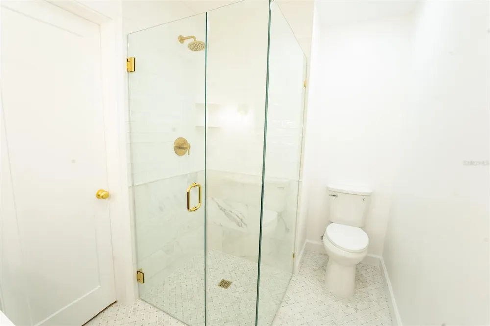 2090 76TH STREET St Petersburg, FL 33710