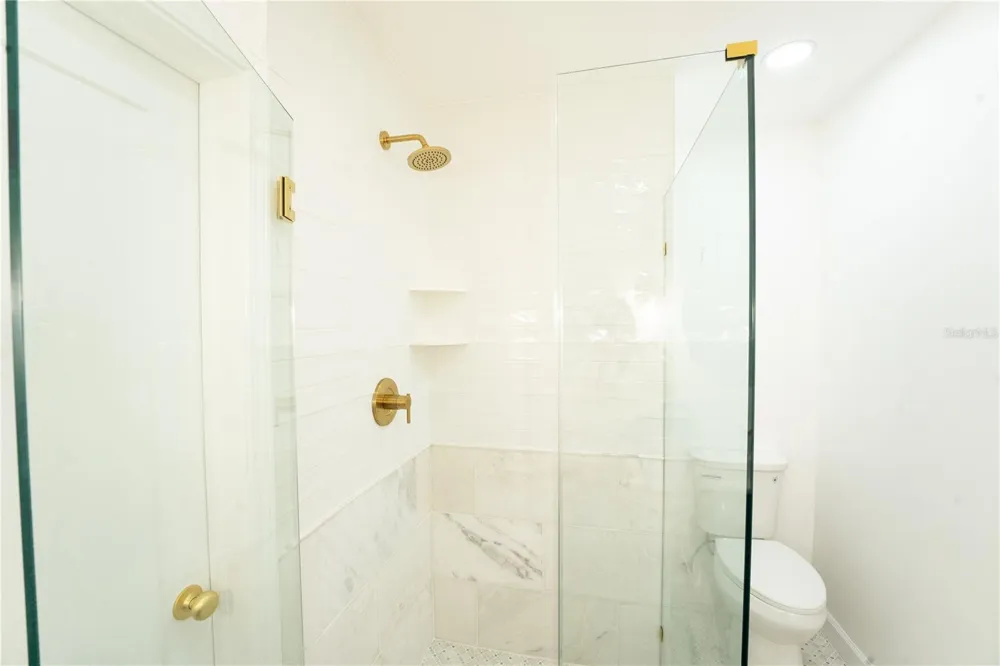 2090 76TH STREET St Petersburg, FL 33710