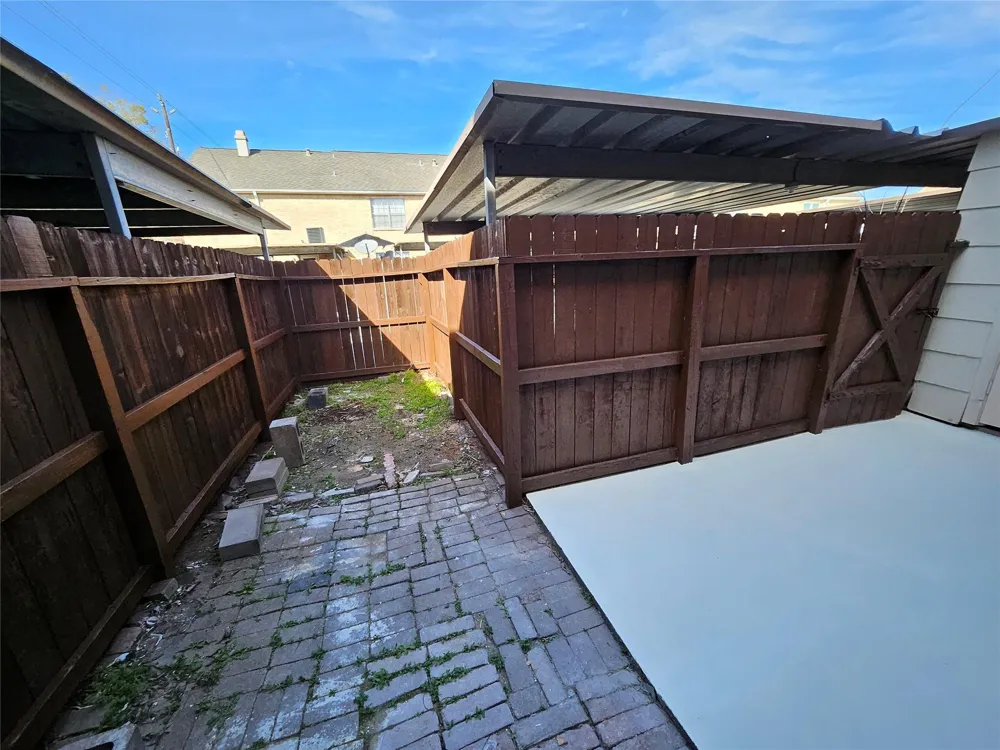 4122 Belle Park Drive Houston, TX 77072