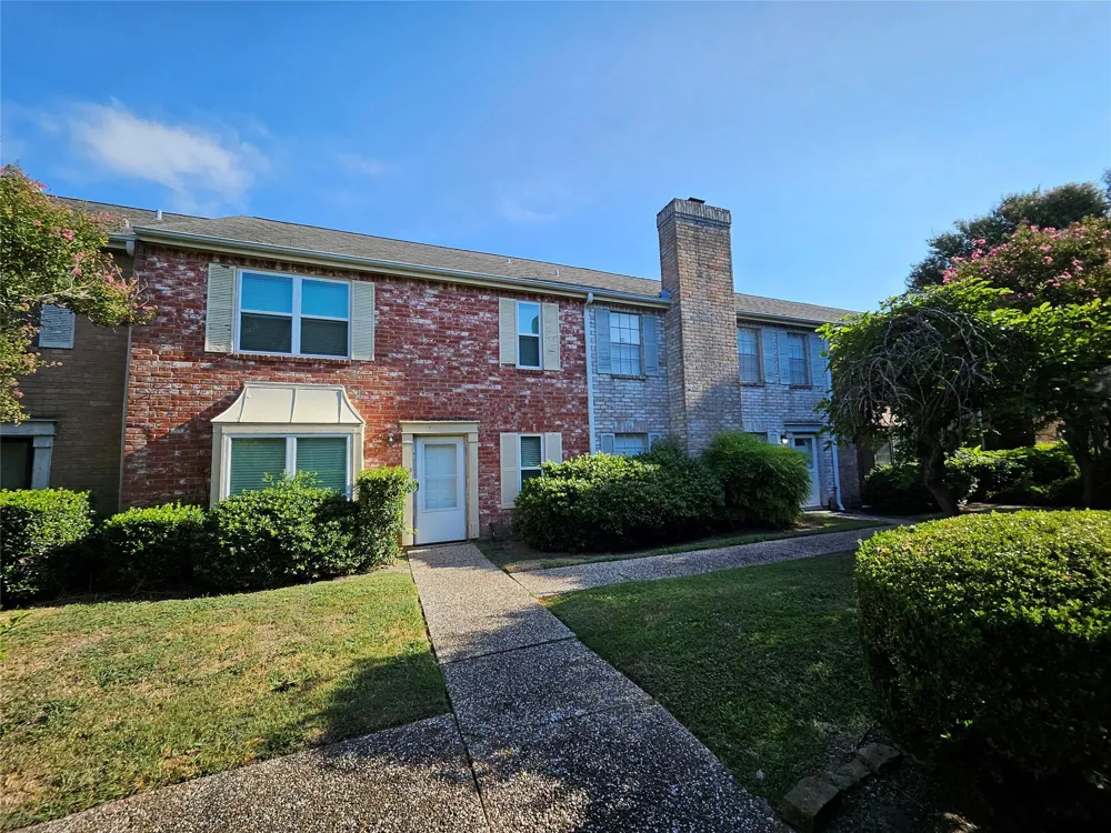 4122 Belle Park Drive Houston, TX 77072