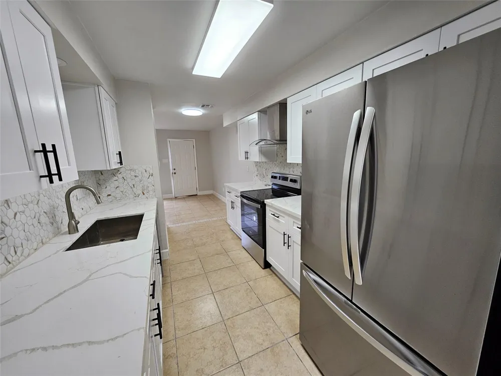 4122 Belle Park Drive Houston, TX 77072