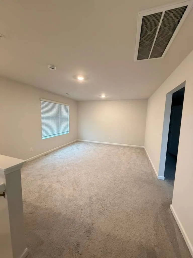 677 Birdie Dr Spring Hill, TN 37174