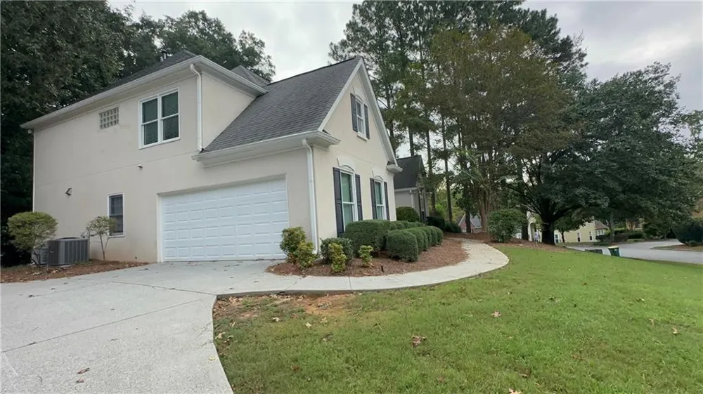 590 Sweet Stream Trace Duluth, GA 30097