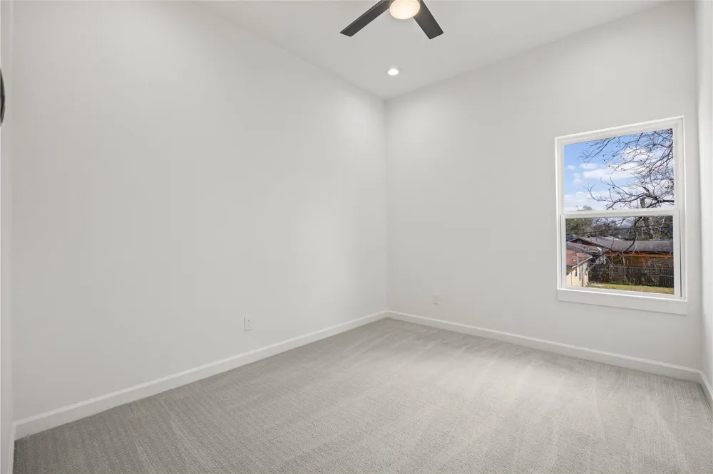 5110 Westover Street Houston, TX 77033